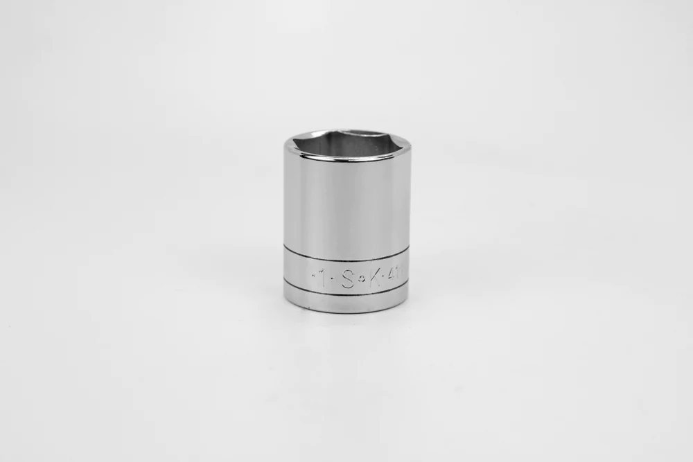 SK 1" 1/2" Drive 6 Point Fractional Standard Chrome Socket